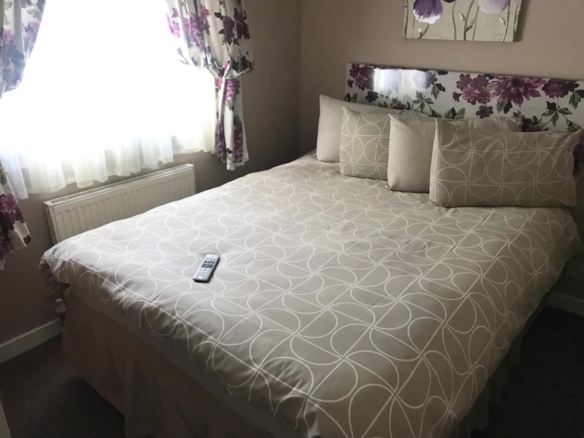 3 Bedroom Self-Catering Holiday Home Steps Екстериор снимка