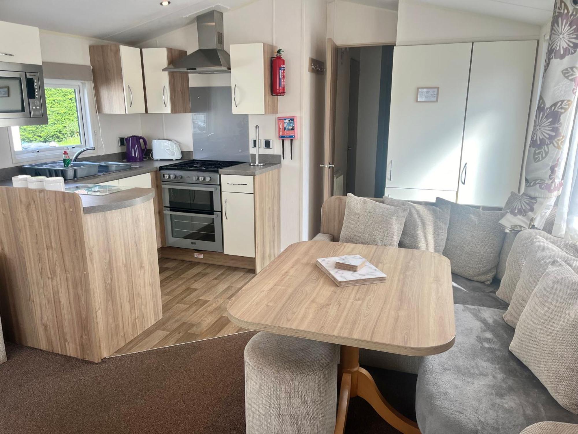 3 Bedroom Self-Catering Holiday Home Steps Екстериор снимка